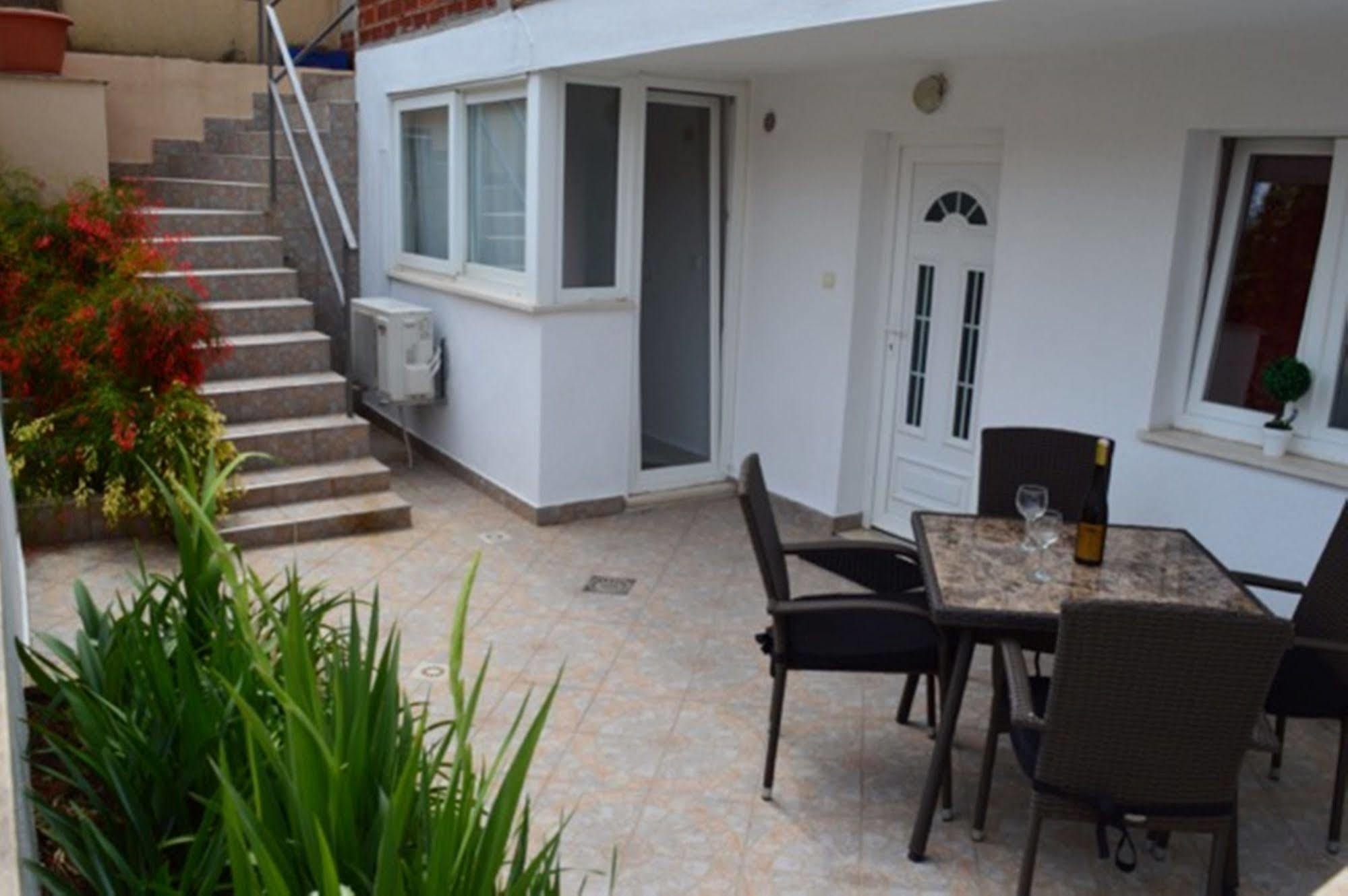 Guesthouse Anna Dubrovnik Exterior photo